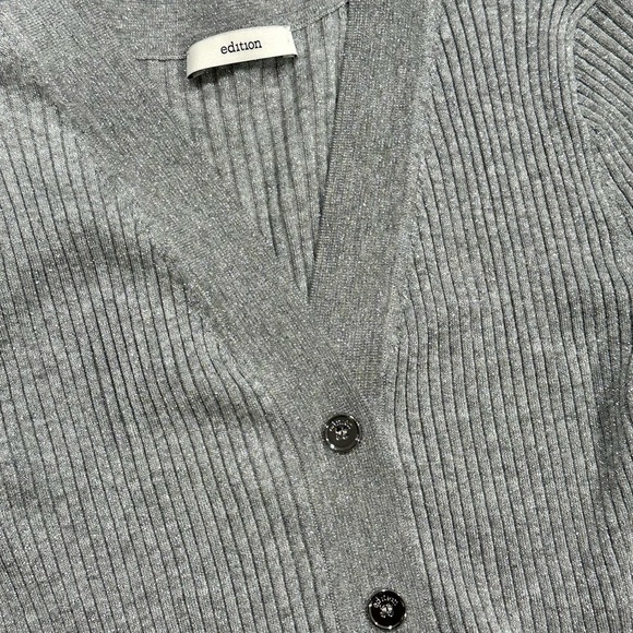 Edition brand women’s Christmas sweater shiny super elegant knit long sleeves - Picture 2 of 3